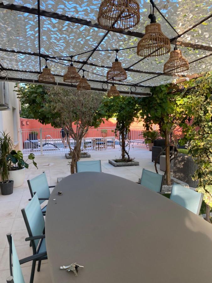 Ferienwohnung La Cigaliere De L Isle LʼIsle-sur-la-Sorgue Exterior foto